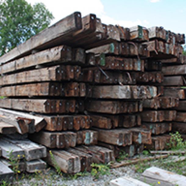 Douglas Fir Timbers from Pioneer Millworks Reclaimed Wood