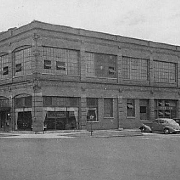 Pioneer Millworks reclaims timbers from the General Motors plant in Tonawanda, NY