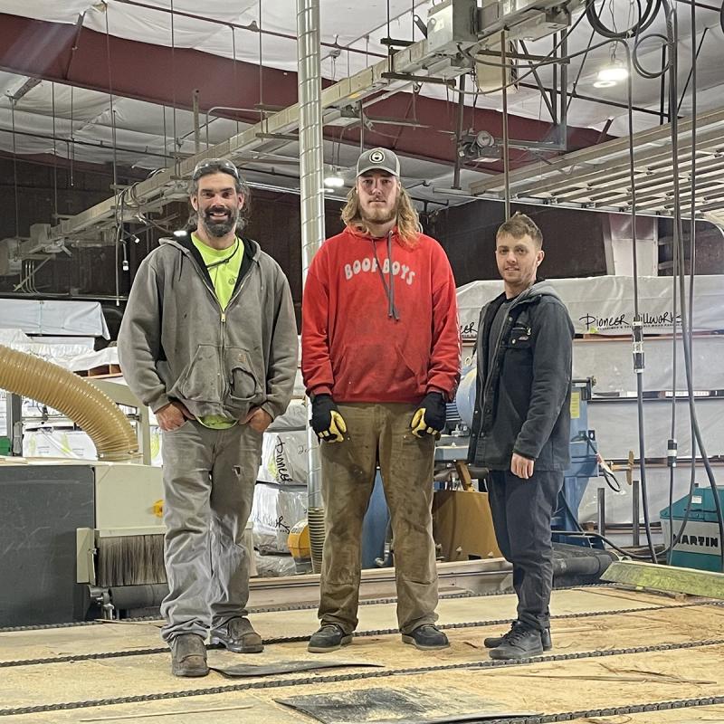 Pioneer Millworks Saw Team for Oregon Mill